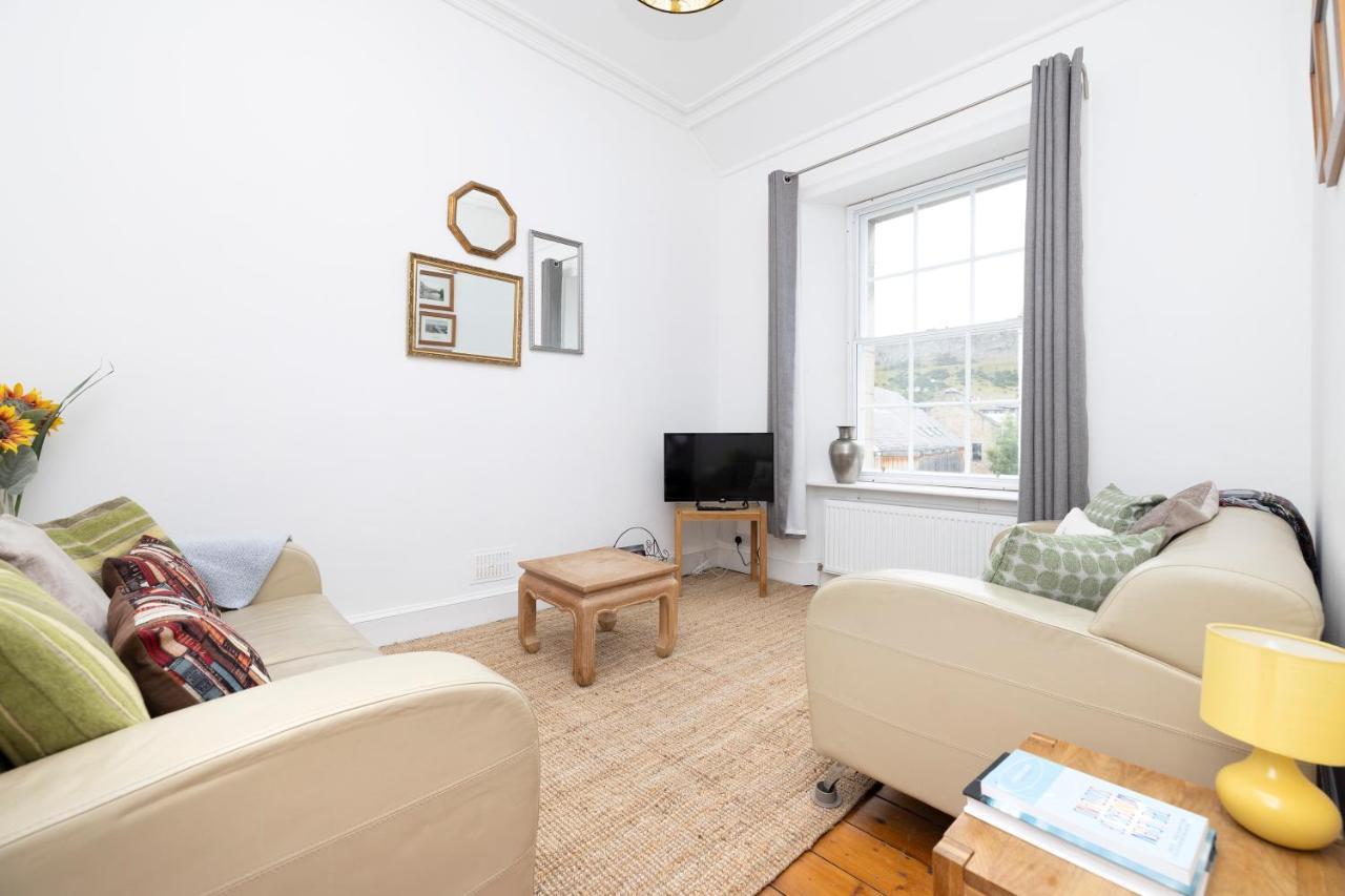 شقة Joivy Cosy Flat In The Heart Of إدنبرة المظهر الخارجي الصورة