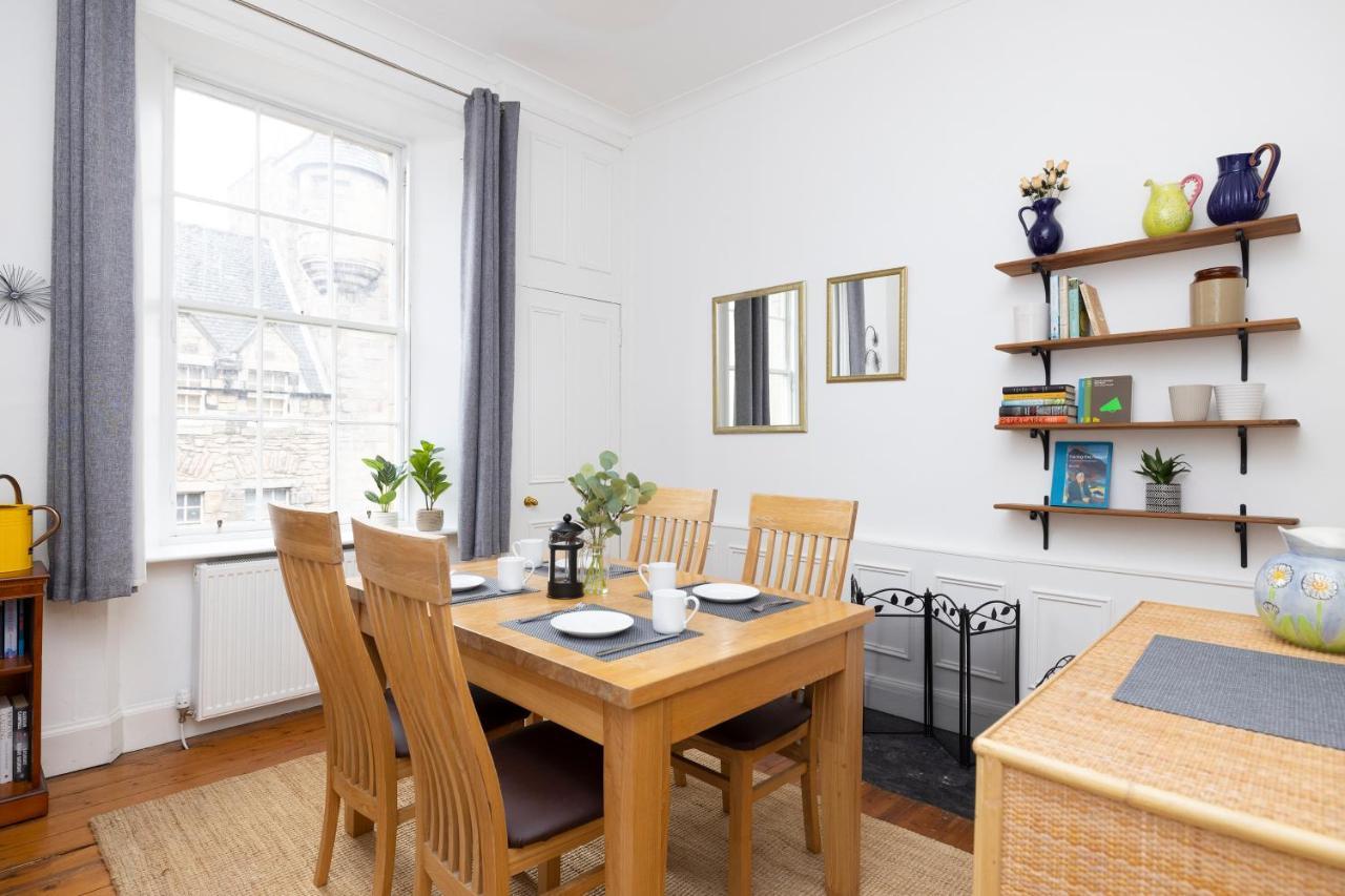 شقة Joivy Cosy Flat In The Heart Of إدنبرة المظهر الخارجي الصورة
